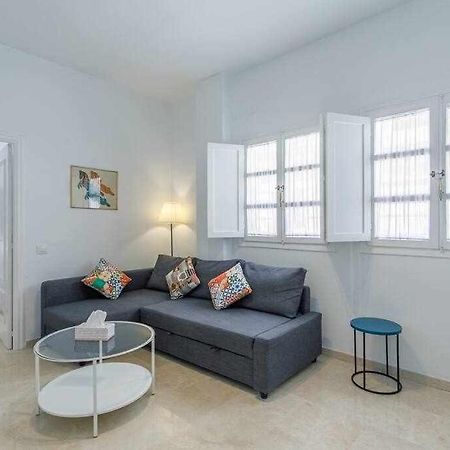 Santa Cruz Parking Incluido Apartment เซบีญา ภายนอก รูปภาพ